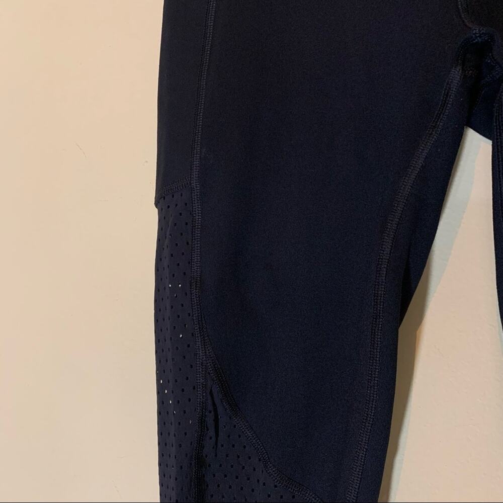 Victoria Secret Sport Knockout Perforated Black Leggings Womens Small Regular - Picture 5 of 14